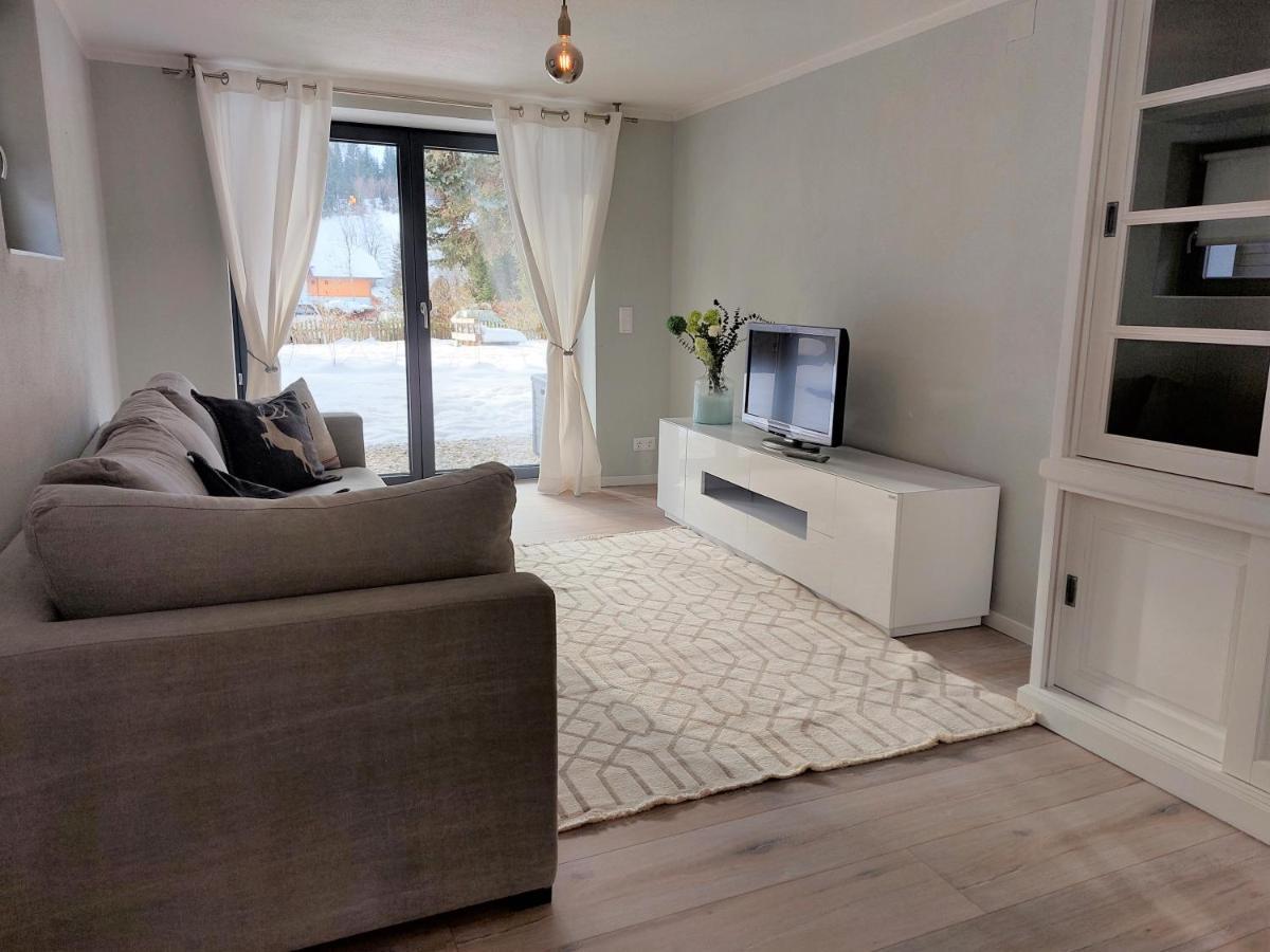 Rmg Roses Apartments บาด ไคลน์เคิร์ชไฮม์ ภายนอก รูปภาพ