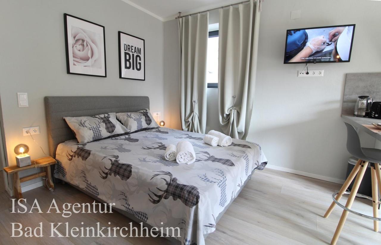 Rmg Roses Apartments บาด ไคลน์เคิร์ชไฮม์ ภายนอก รูปภาพ