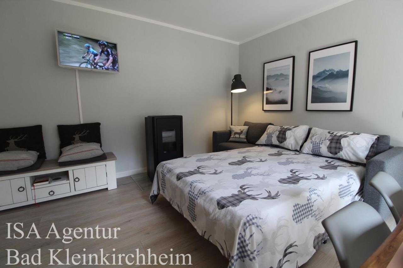 Rmg Roses Apartments บาด ไคลน์เคิร์ชไฮม์ ภายนอก รูปภาพ